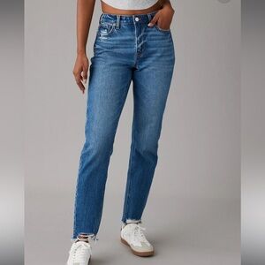 NWT American eagle strigid mom jean
